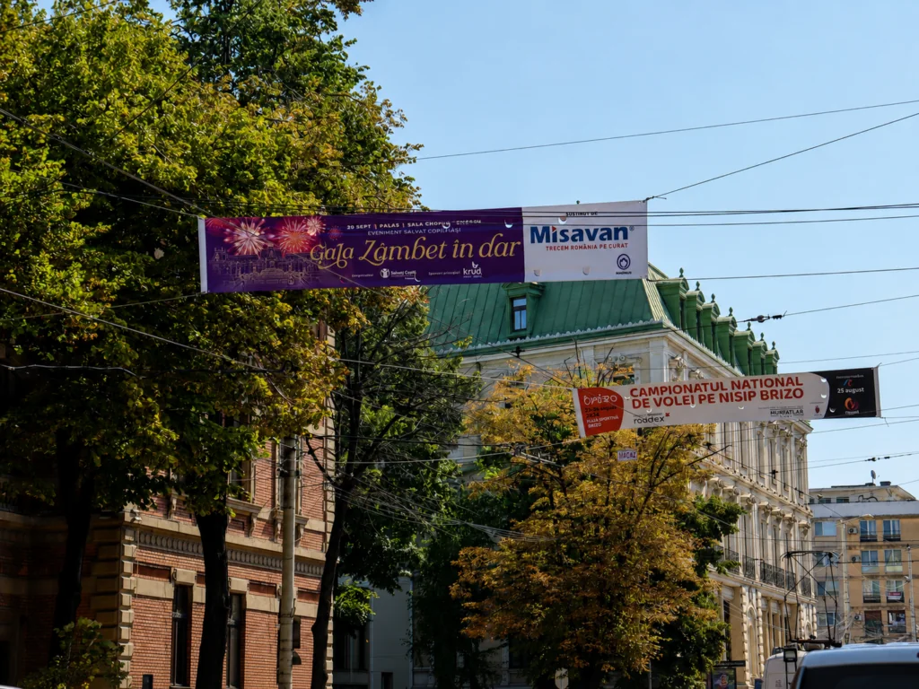 Banner stradal – 620 g/mp (print 2 fețe)